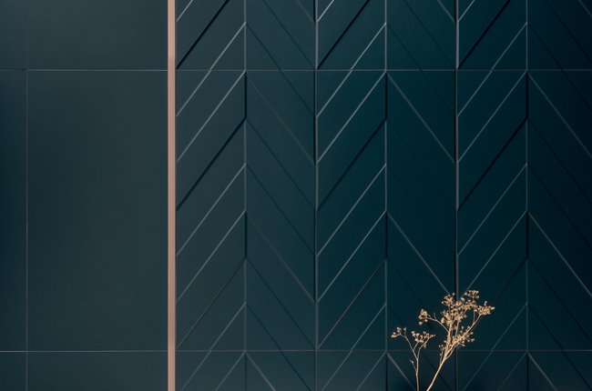 4D Chevron